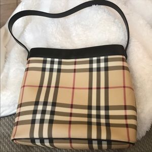 Autentic Burberry Tote Bag !!